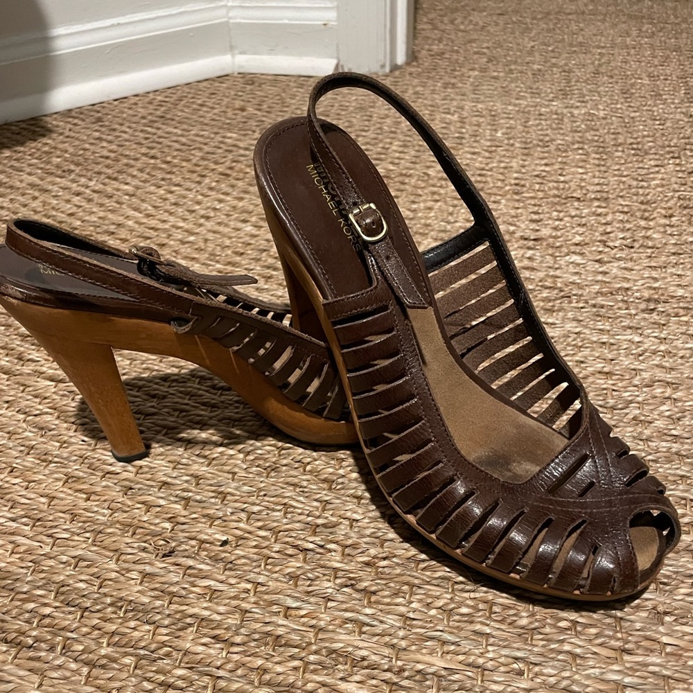 Michael Kors Brown Leather Strappy Sandals with Wooden Heels Size 8
